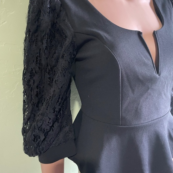 Blouse size S black and lace stretch - Picture 4 of 8
